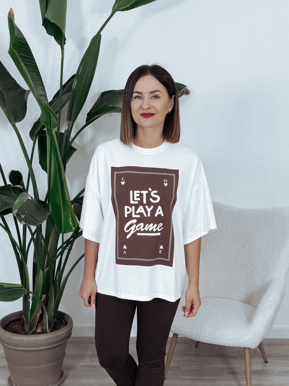 T-shirt oversize z bawełny z napisem złamana biel LET'S PLAY zdjęcie 1