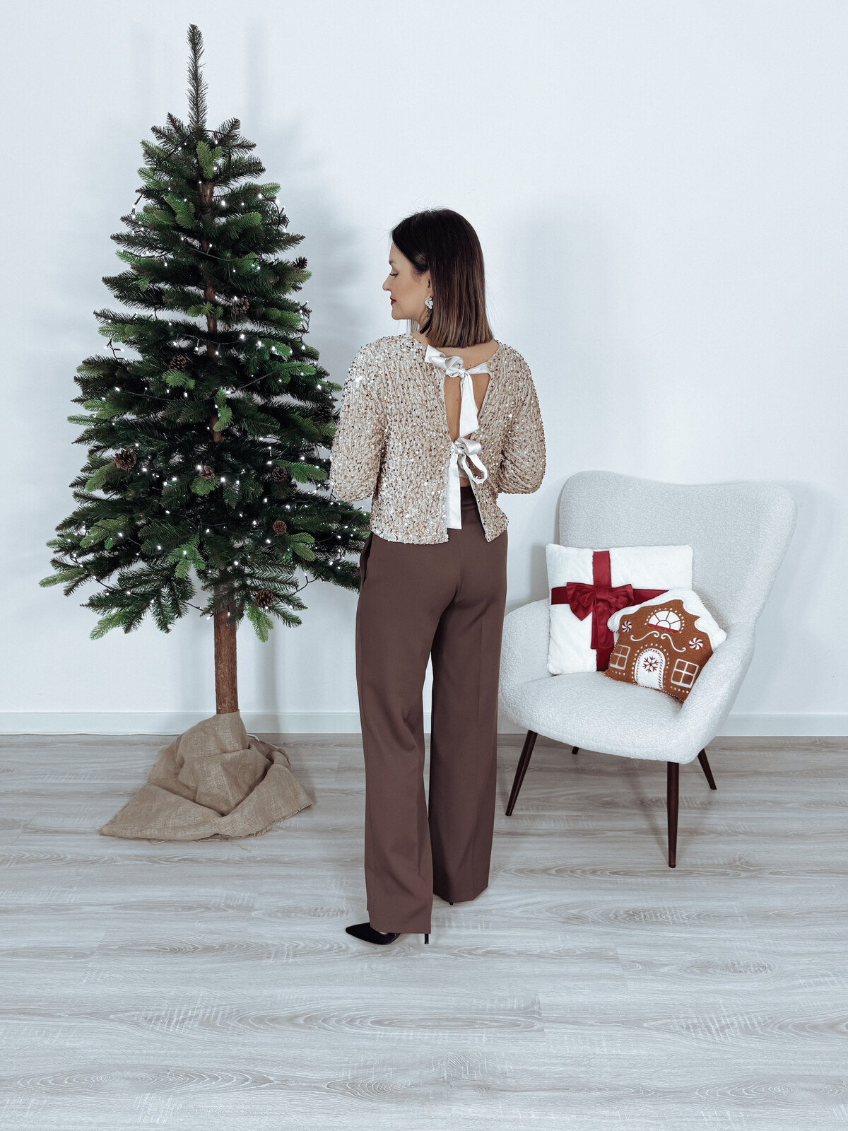 Bluzka cekinowa wiązana złota LAVINIA zdjęcie 3