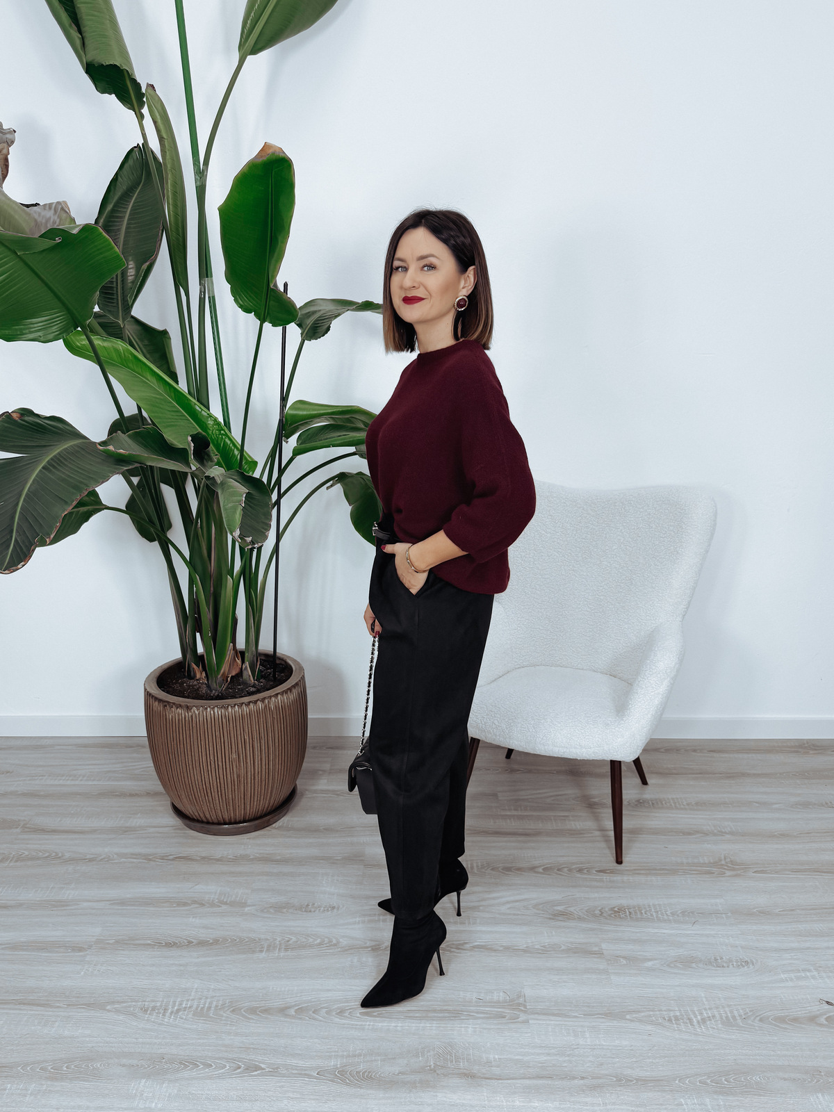 Sweter oversize z baby alpaką i wełną | bordowy RUNNI zdjęcie 3