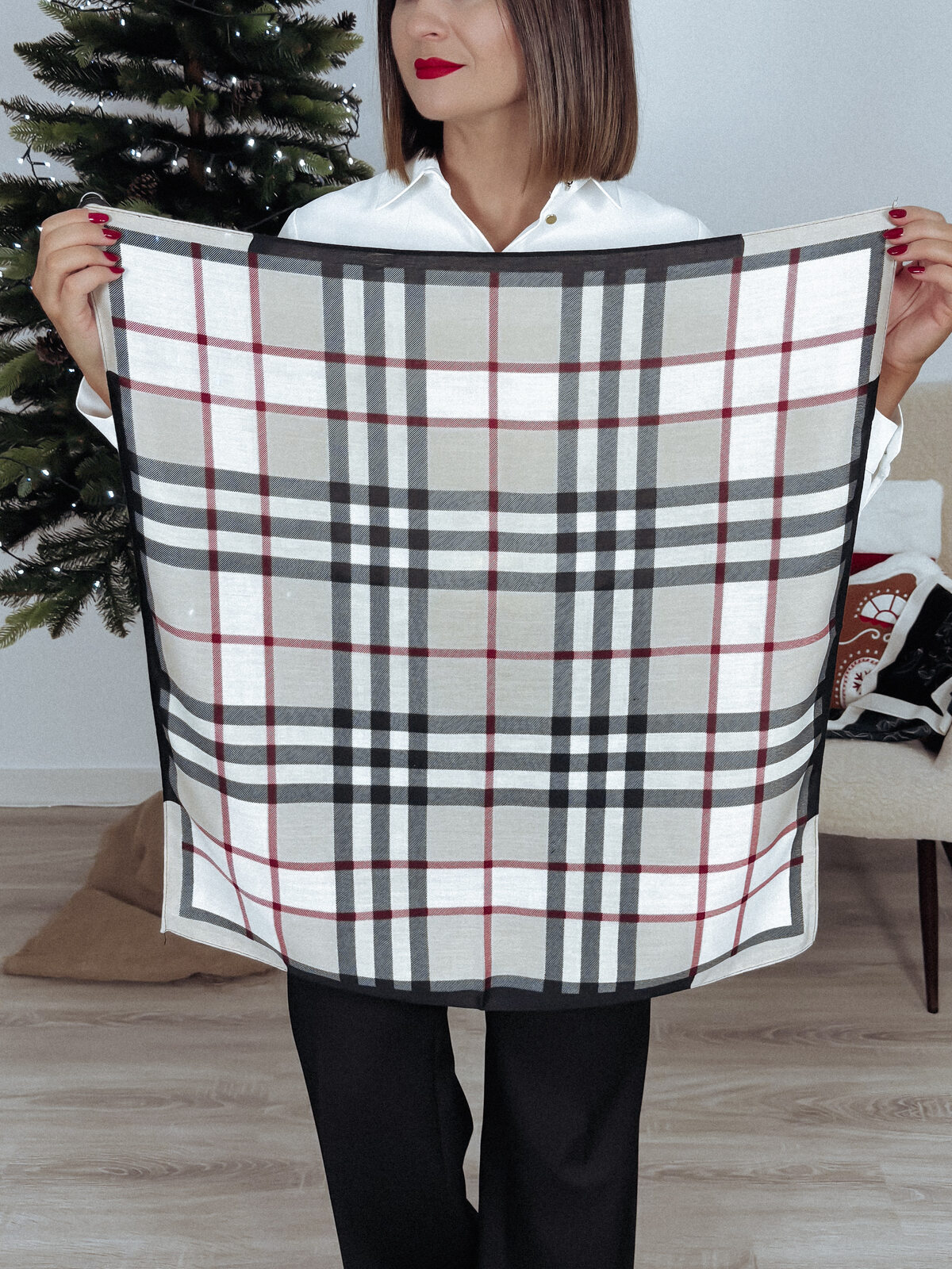 Apaszka z wiskozy LUXURY XXIX zdjęcie 1