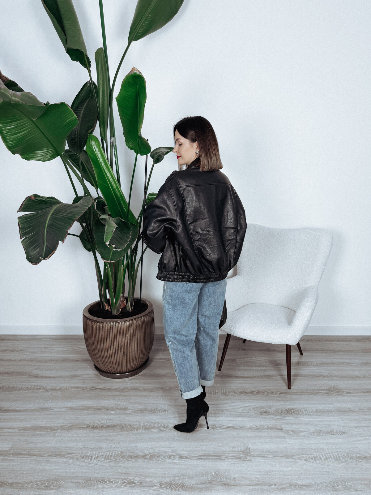 Kurtka oversize z eko skóry czarna COLD zdjęcie 4