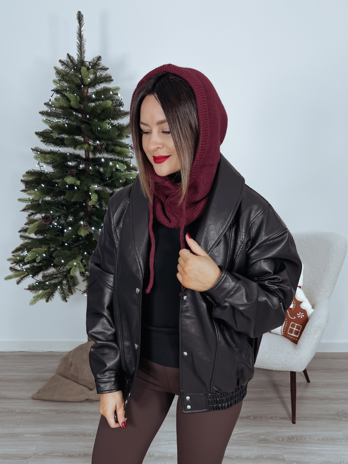 Balaclava/kapturek z wiskozy bordowa MINEZ zdjęcie 1