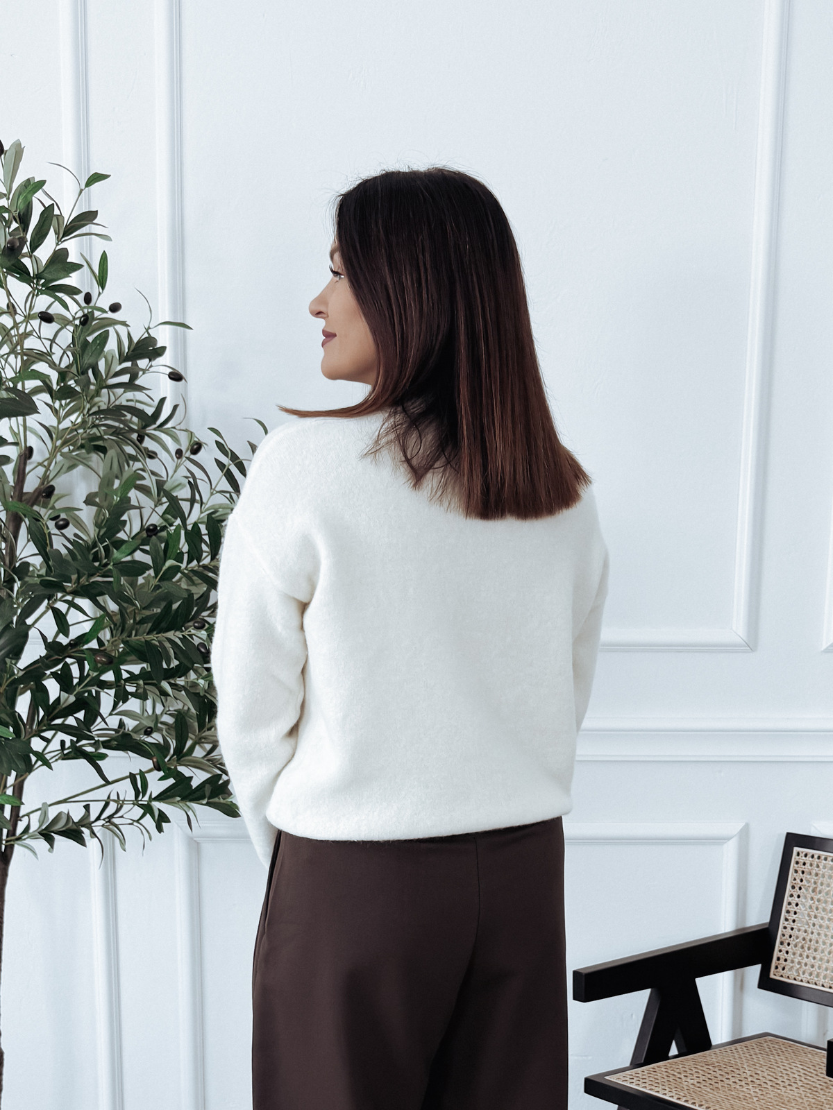 Sweter gładki 58% wełna i 25% wiskoza śmietanka VERI