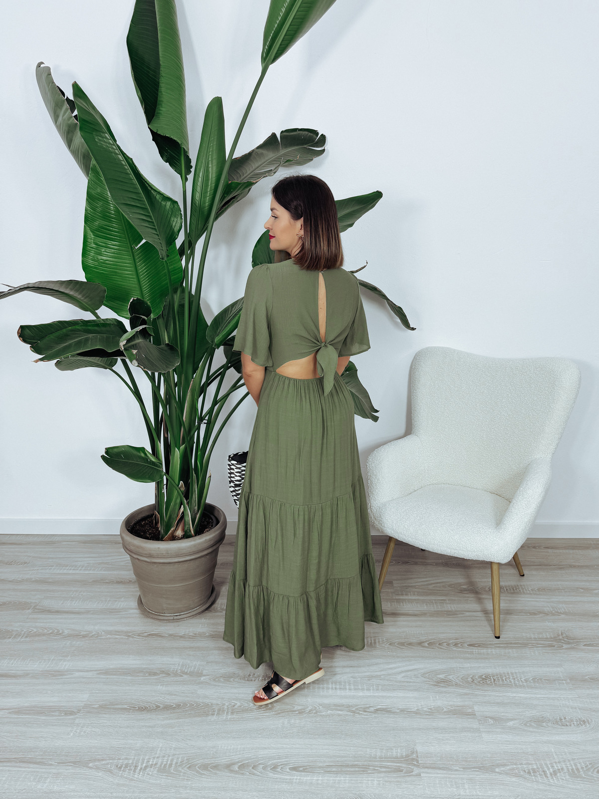 Sukienka maxi | wiązanie na plecach | khaki EVELYN  zdjęcie 3