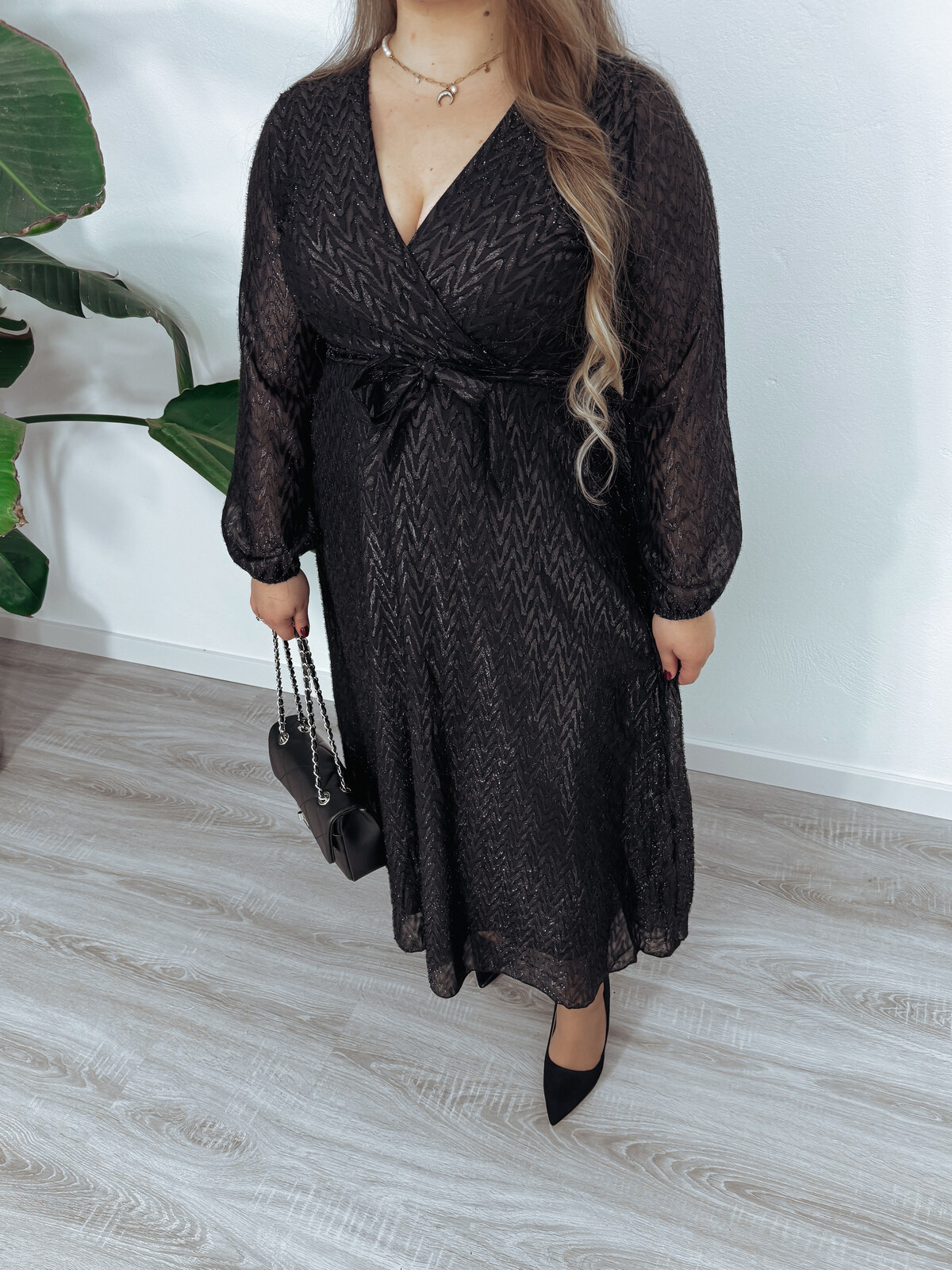 Sukienka maxi czarna DARLING zdjęcie 4