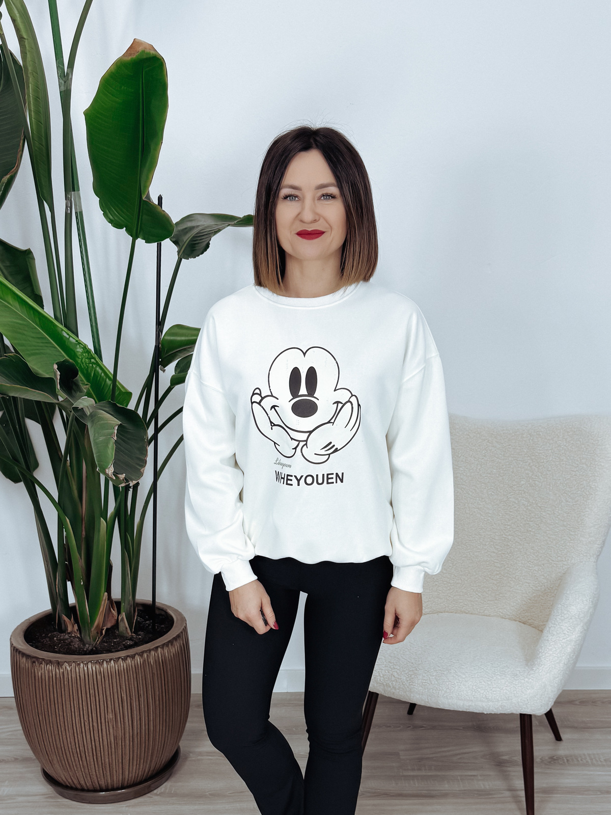 Bluza oversize z nadrukiem myszki Mickey śmietankowa MOUSE zdjęcie 1
