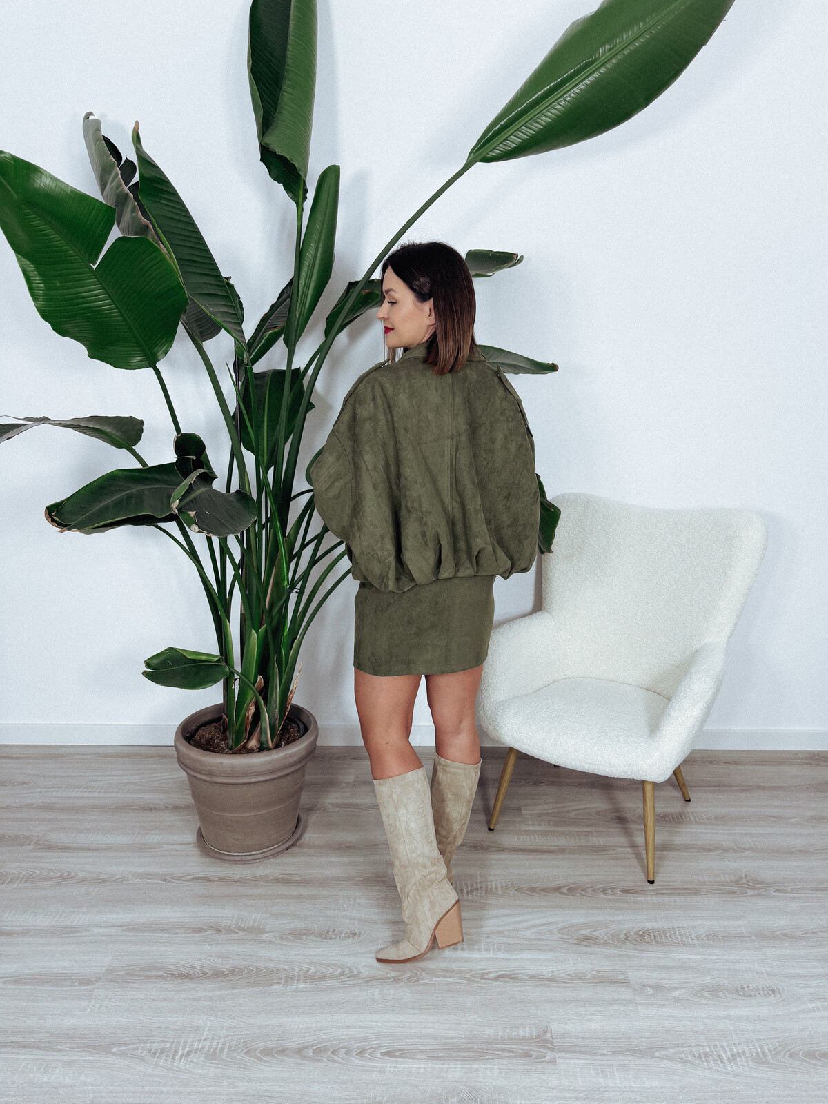 Kurtka oversize z podszewką zamszowa khaki SAVA zdjęcie 4