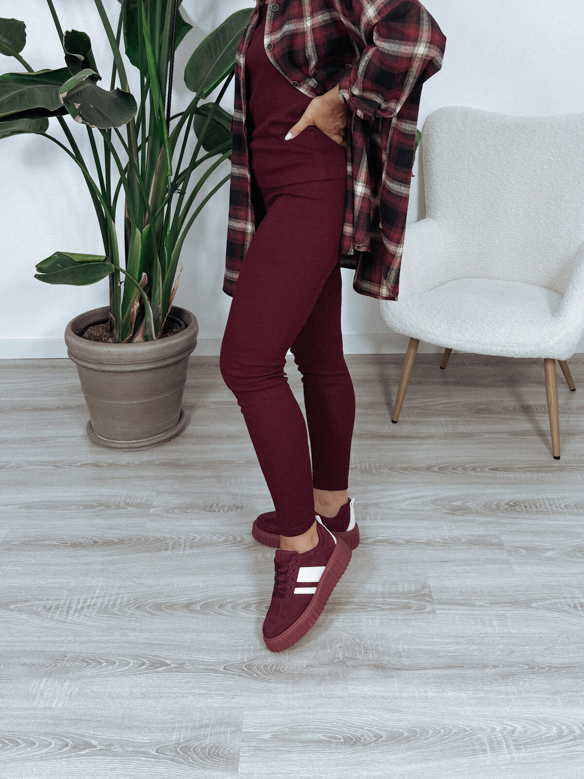 Legginsy z bawełny prążkowanej bordowe TIZO zdjęcie 2