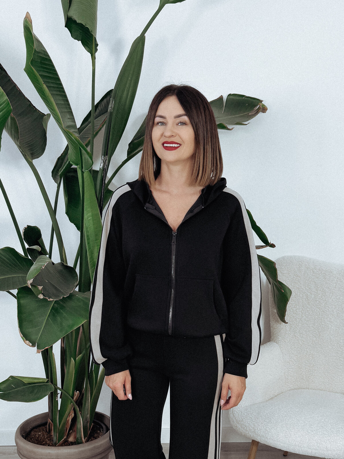 Bluza rozpinana z kapturem - materiał MASEŁKO | czarna HOODY - PRE ORDER zdjęcie 4