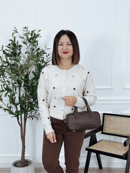 Kardigan w haftowane serduszka beżowy LIRRO