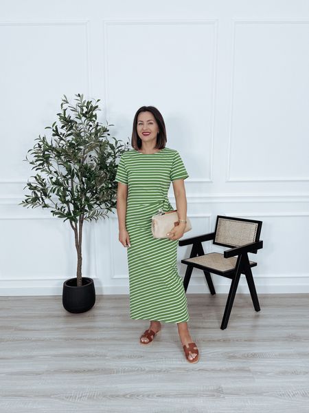 Sukienka bawełniana z wiązaniem z boku oliwkowa w paski LAVIA