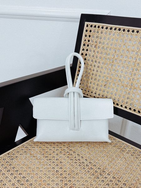 Torebka wizytowa biała skóra naturalna MILADY