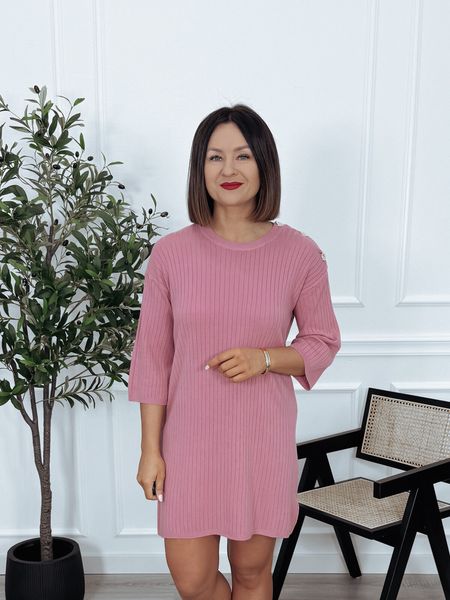 Sukienka luźna dzianinowa z rękawem 3/4 różowa MABEL