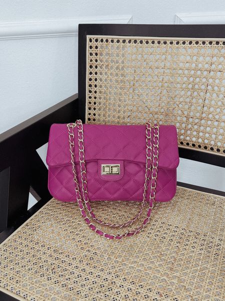 Torebka ze skóry naturalnej pikowana różowa GIOVANA