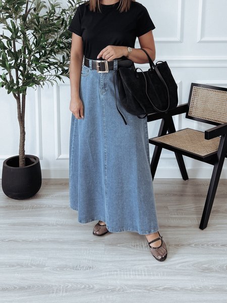 Spódnica jeansowa maxi niebieska z paskiem JULA