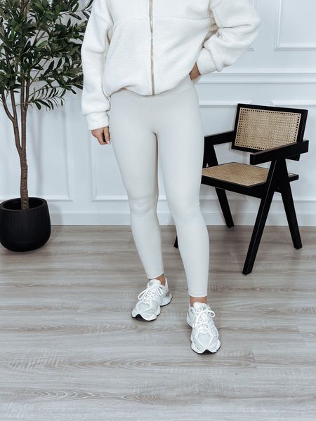 Modelujące legginsy PREMIUM jasnobeżowe SLIM RETURN