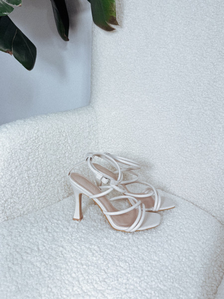 Sandałki na obcasie beżowe MALIBU ♡