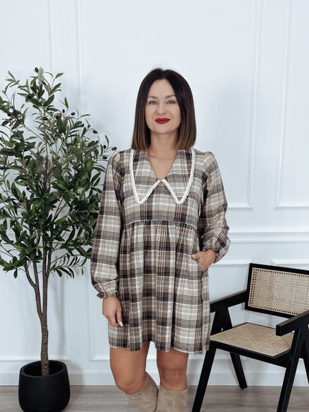 Sukienka premium polskiej produkcji w kratkę z wiązaniem beż GANNA