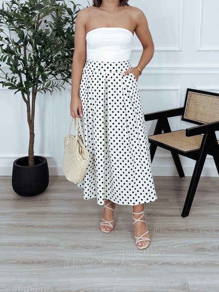 Spódnica z bawełny biała w grochy CARLOTT