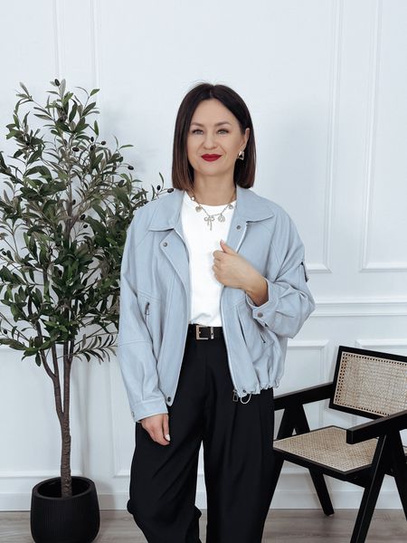 Kurtka oversize z miękkiej eko skóry z kieszenią na rękawie błękit OTTI